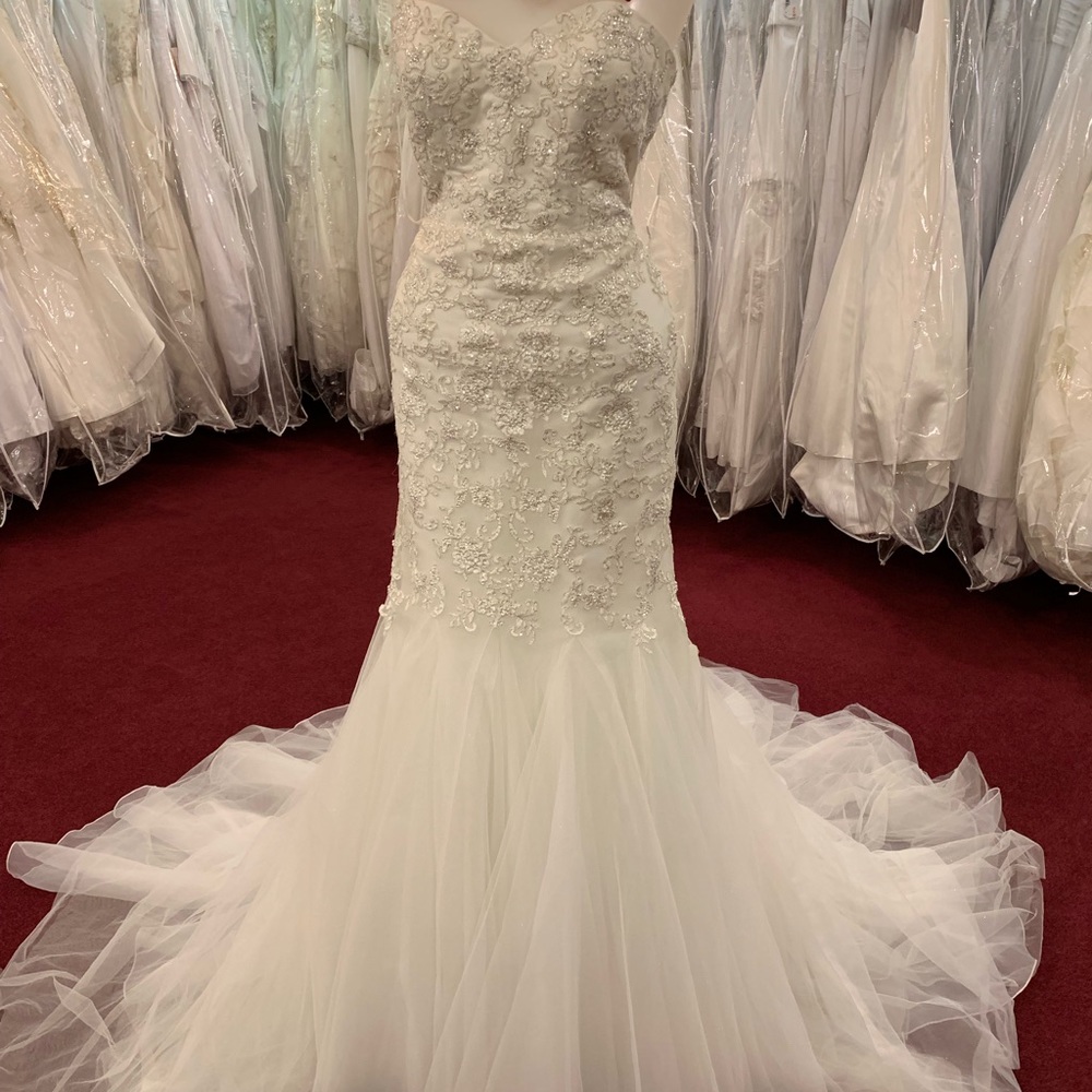 Symphony wedding gown
